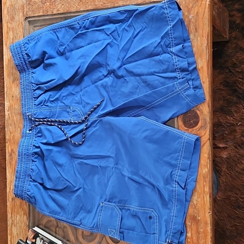 Roundree & Yorke Blue Mesh Lined Swim Trunks Size XL Pockets
